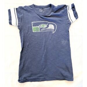 Majestic Seattle Seahawks NFL Women's V-Neck Size S Soft Graphic Logo T-Shirt A5